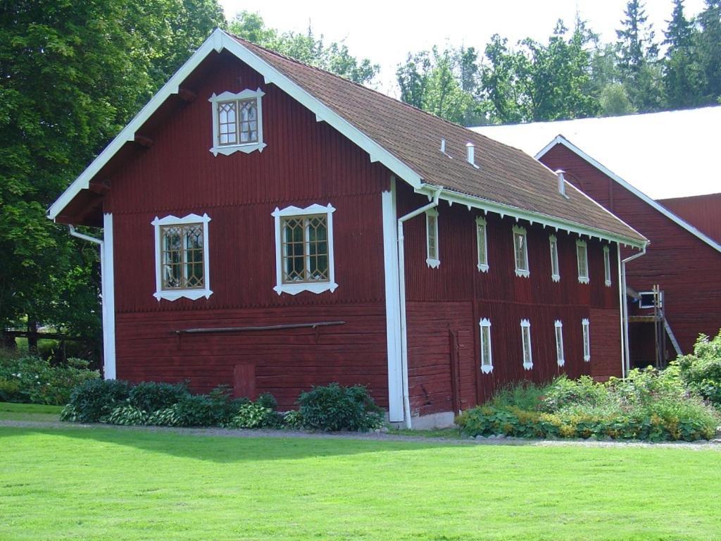 Bjoerka Storgard B&B Motala Esterno foto