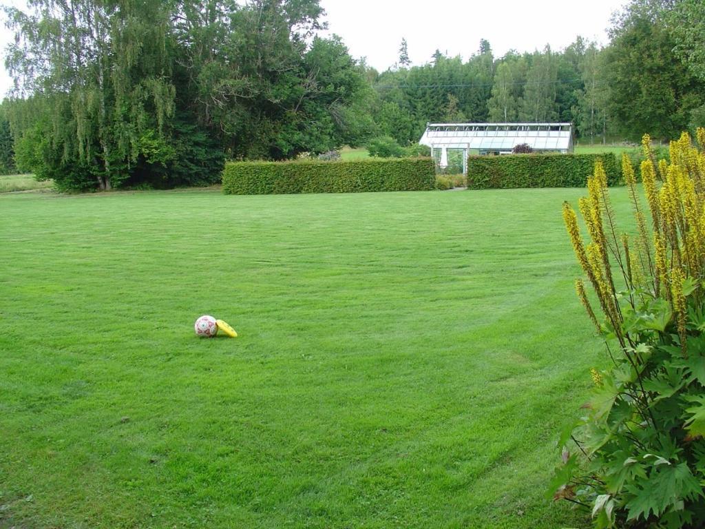 Bjoerka Storgard B&B Motala Esterno foto